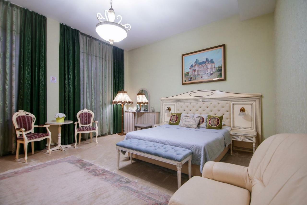 Hotel Royal Craiova Exterior foto